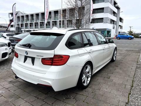 2015 BMW 320i - Thumbnail