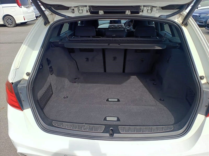 2015 BMW 320i