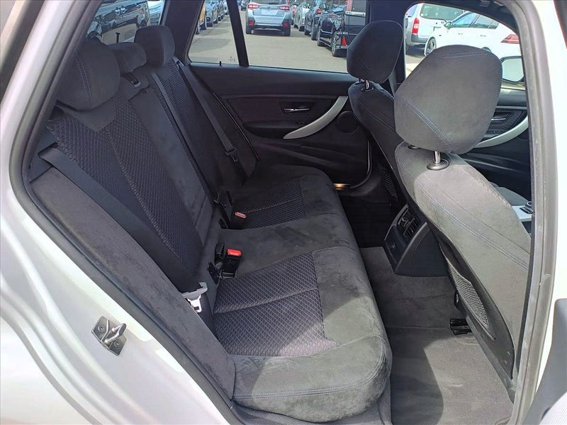 2015 BMW 320i