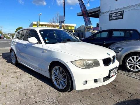 2010 BMW 120i - Thumbnail