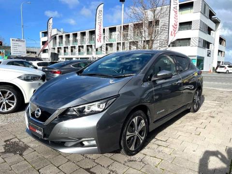 2019 Nissan Leaf - Thumbnail
