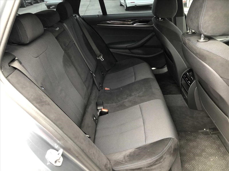 2018 BMW 523i