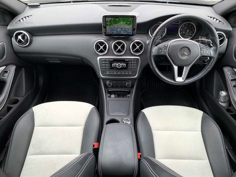 2014 Mercedes-Benz A 180