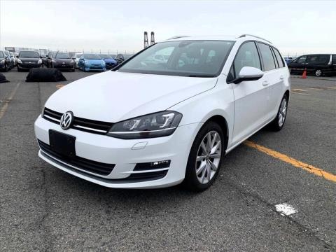 2017 Volkswagen Golf - Thumbnail