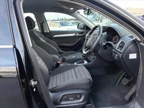 2016 Audi Q3 - Thumbnail