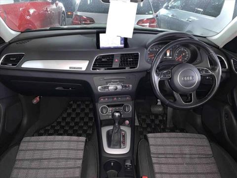2016 Audi Q3 - Thumbnail