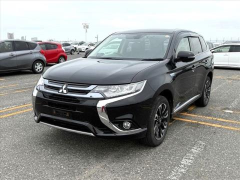 2017 Mitsubishi Outlander - Thumbnail