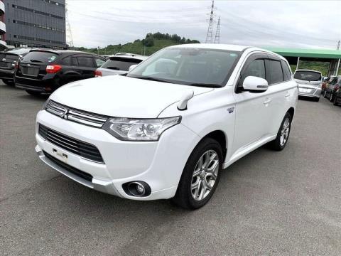 2014 Mitsubishi Outlander - Thumbnail