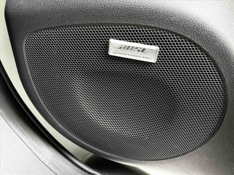 2019 Nissan Leaf - Thumbnail
