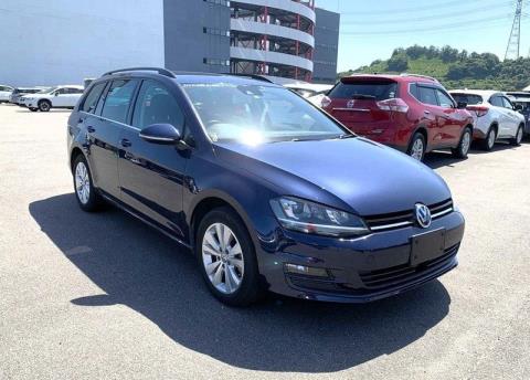 2016 Volkswagen Golf - Thumbnail