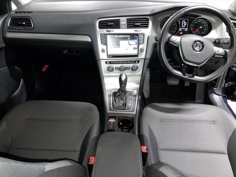 2016 Volkswagen Golf - Thumbnail