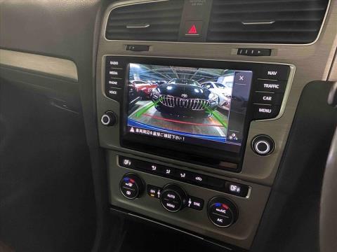 2016 Volkswagen Golf - Thumbnail
