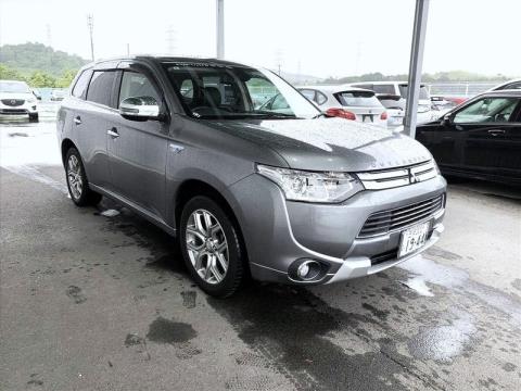 2015 Mitsubishi Outlander - Thumbnail