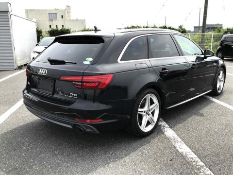2017 Audi A4 - Thumbnail