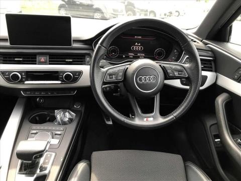 2017 Audi A4 - Thumbnail