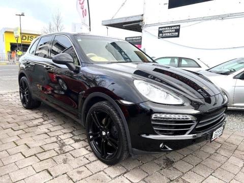 2013 Porsche Cayenne - Thumbnail