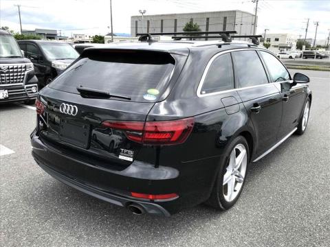2017 Audi A4 - Thumbnail