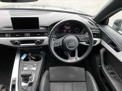 2017 Audi A4 - Thumbnail