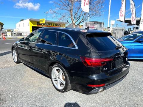 2018 Audi A4 - Thumbnail