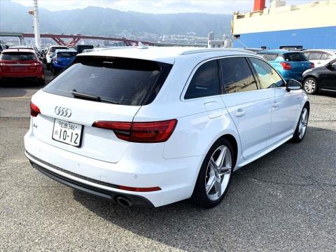 2017 Audi A4 - Thumbnail