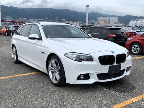 2017 BMW 523i