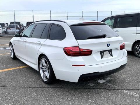 2017 BMW 523i - Thumbnail