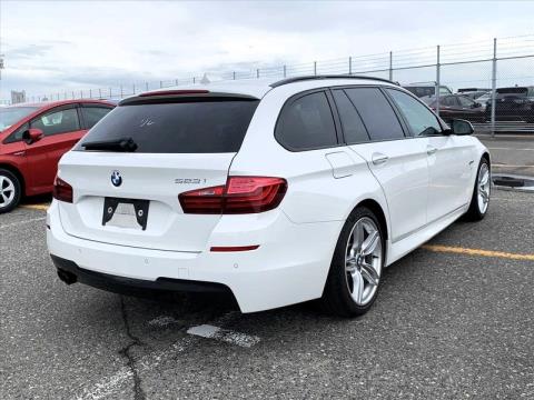 2017 BMW 523i - Thumbnail