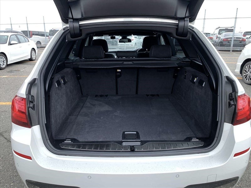 2017 BMW 523i