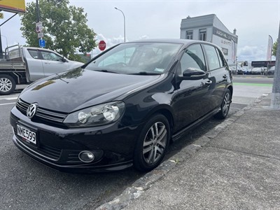 2009 Volkswagen Golf - Thumbnail