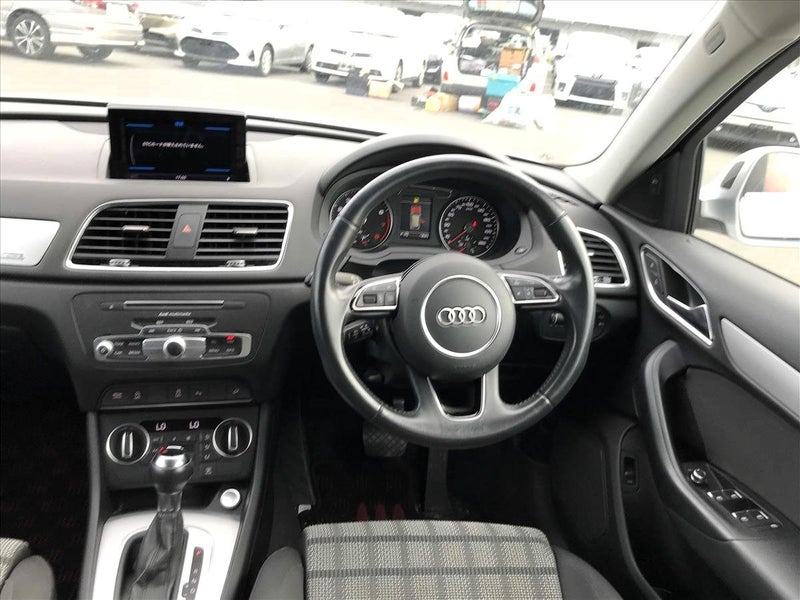2016 Audi Q3