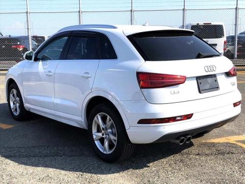 2016 Audi Q3 - Thumbnail