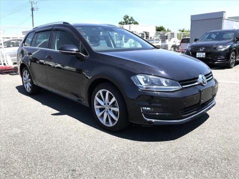 2016 Volkswagen Golf - Thumbnail