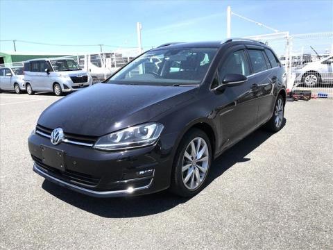 2016 Volkswagen Golf - Thumbnail