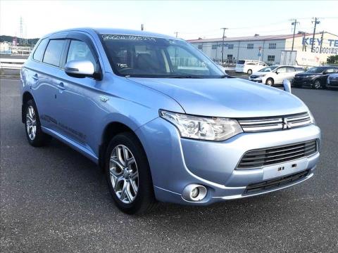 2013 Mitsubishi Outlander - Thumbnail
