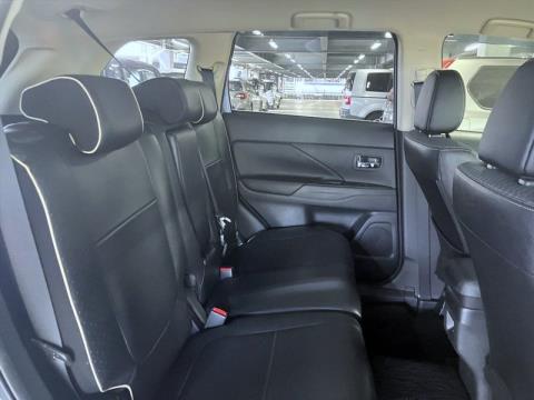 2013 Mitsubishi Outlander - Thumbnail