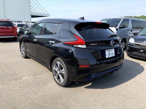 2018 Nissan Leaf - Thumbnail