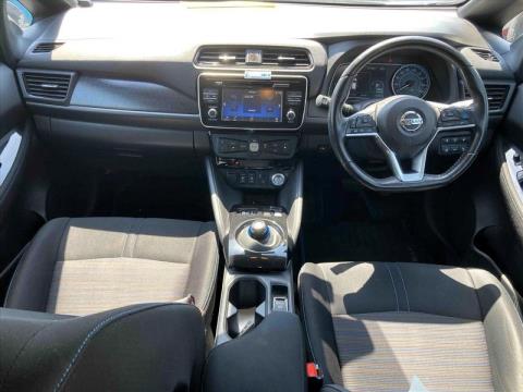 2018 Nissan Leaf - Thumbnail