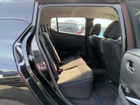 2018 Nissan Leaf - Thumbnail