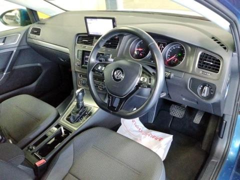 2013 Volkswagen Golf - Thumbnail