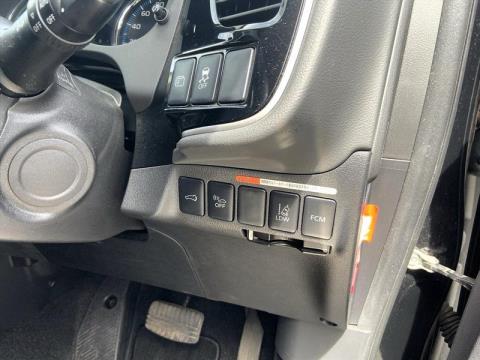2013 Mitsubishi Outlander - Thumbnail
