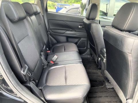 2013 Mitsubishi Outlander - Thumbnail