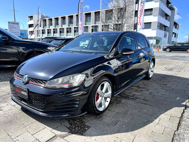 2017 Volkswagen Golf