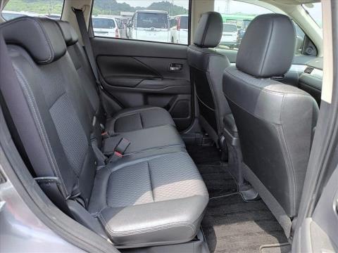 2013 Mitsubishi Outlander - Thumbnail