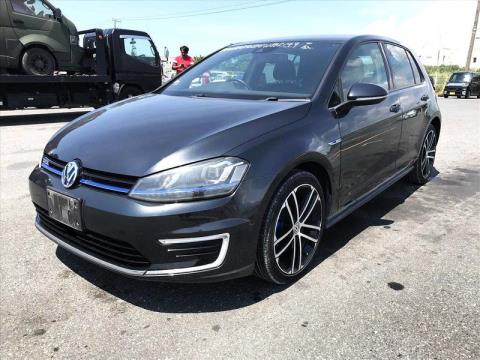 2015 Volkswagen Golf - Thumbnail