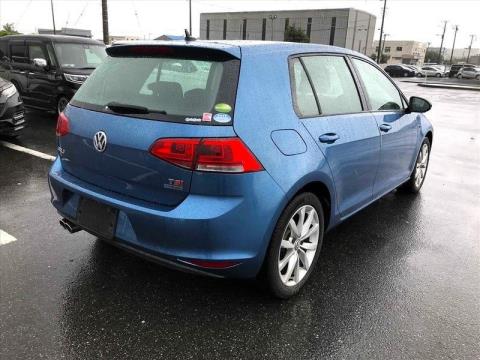 2013 Volkswagen Golf - Thumbnail