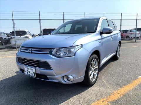2014 Mitsubishi Outlander - Thumbnail