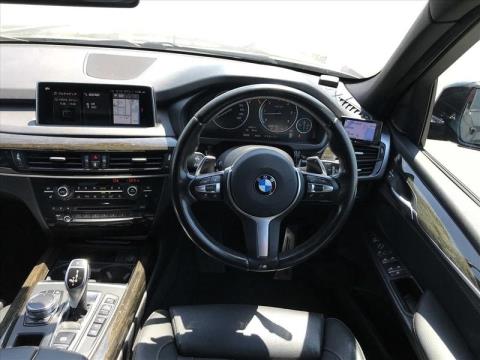 2018 BMW X5 - Thumbnail