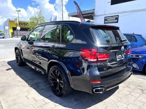 2017 BMW X5 - Thumbnail