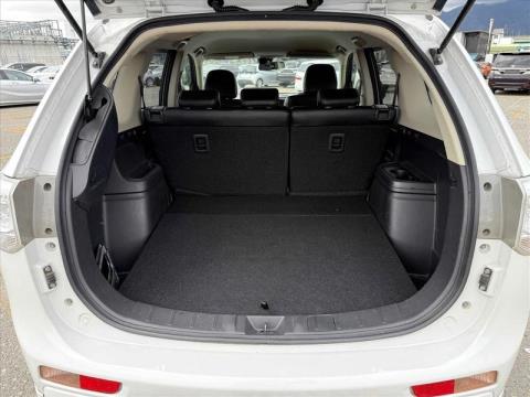 2013 Mitsubishi Outlander - Thumbnail