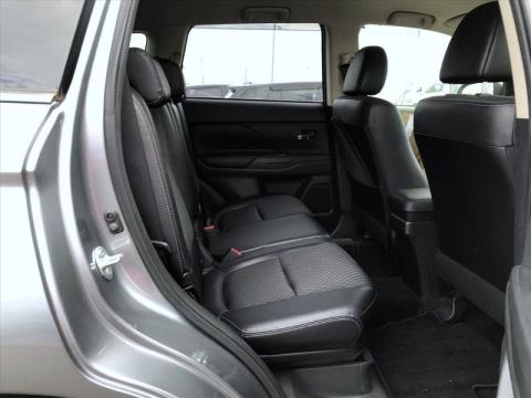 2014 Mitsubishi Outlander - Thumbnail